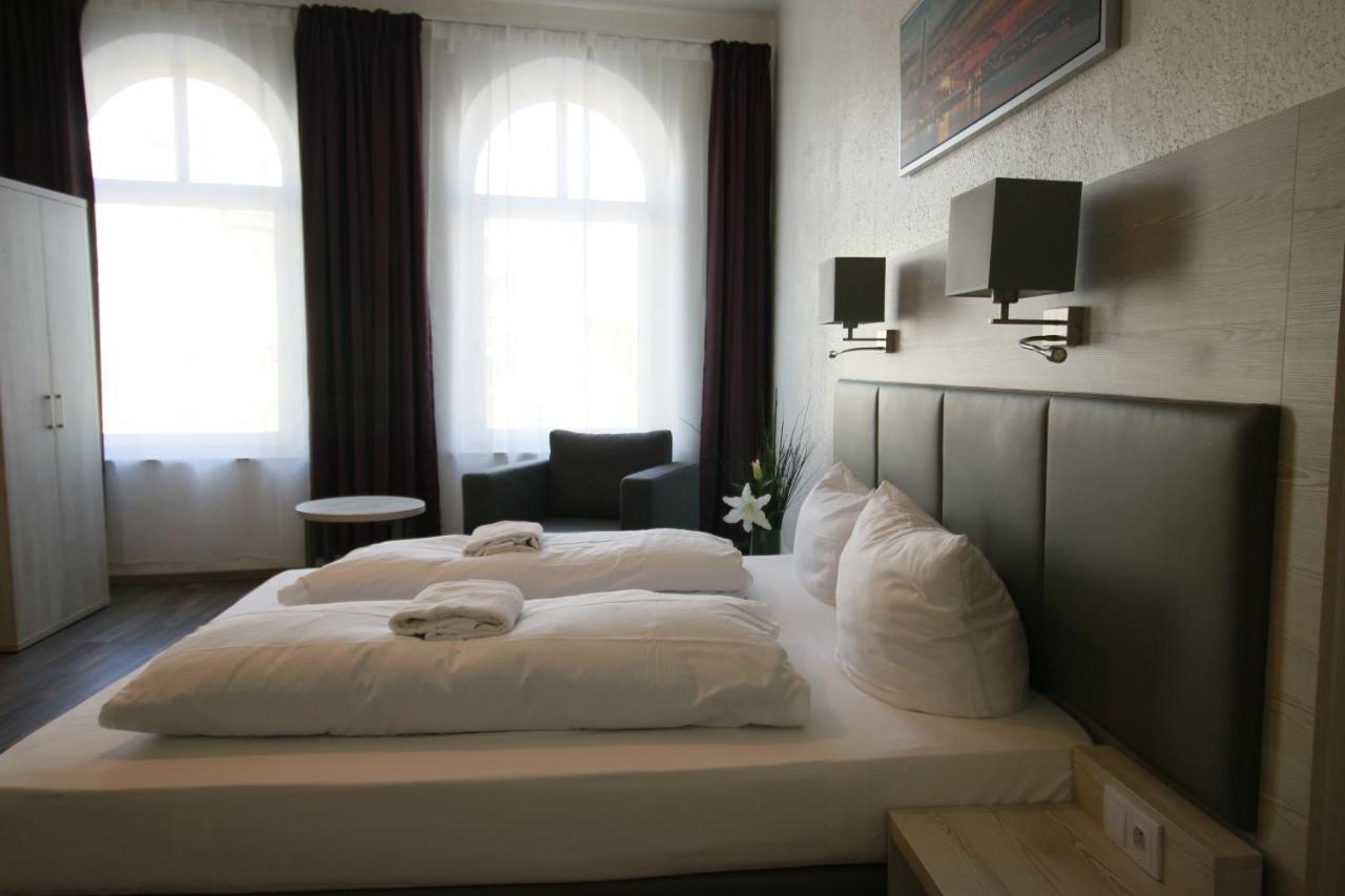 Hotel Bee Fang Гамбург Экстерьер фото