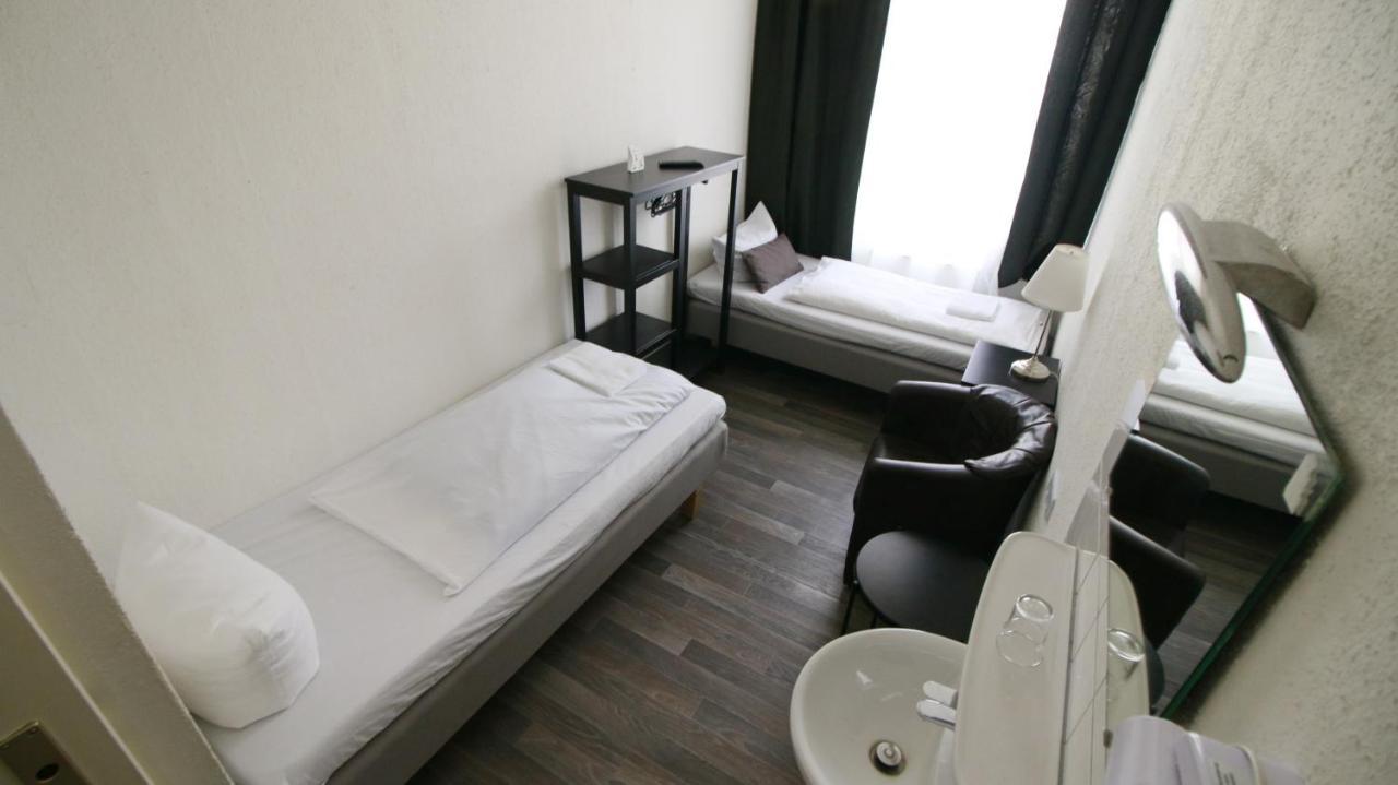 Hotel Bee Fang Гамбург Экстерьер фото